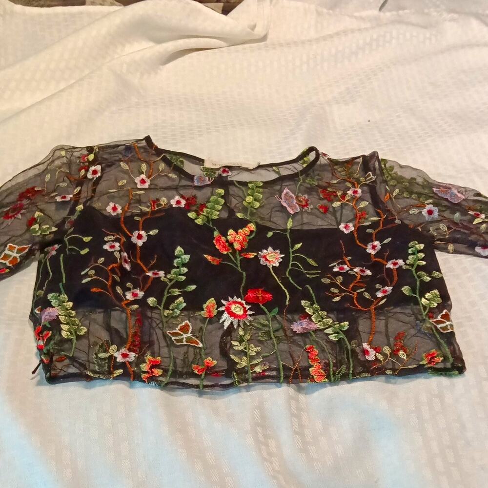 Morrisday The Label Black Sheer Mesh Floral Embroidered Crop Top Sz.M witchy
